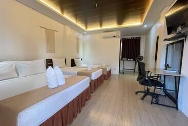 Noah S Ark Hotel Powered By Cocotel