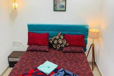 فندق Om Niwas Cottage