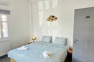 The Lemon Tree Hostel