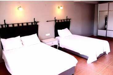 住宿加早餐  Nemrut Tarihi