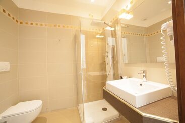 تختخواب و صبحانه La Civetta