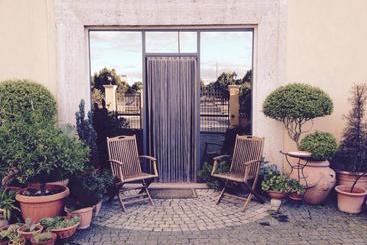 ベッドアンドブレックファースト Sibilla Albunea