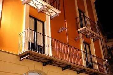 호텔 Albergo Le Dodici Lune