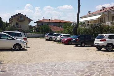 בית מלון כפרי Souvenir