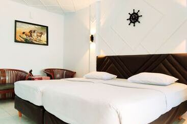 New Gondangdia Powered By Cocotel