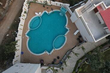 צימר Saffron Valley