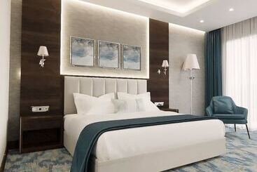 هتل Crowne Plaza Yalova, An Ihg