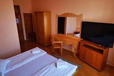 צימר Rákóczi Center