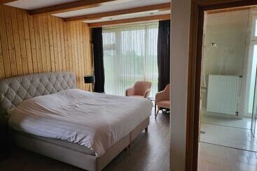 Bed & Breakfast Rheiderland