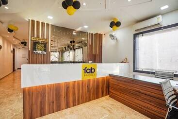 Fabhotel Grand Inn Ii