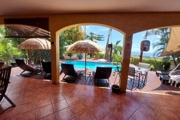 Bed and Breakfast La Villa Zen