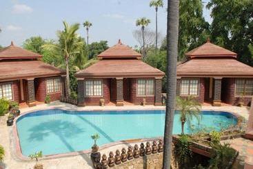 هتل Bagan Princess