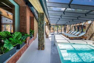 Отель Lopušná Dolina Resort