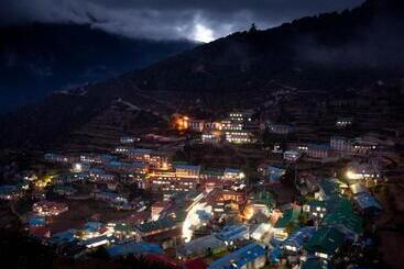 Otel Mountain Lodges Of Nepal   Lukla