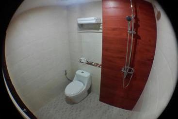 هتل Platinum River View
