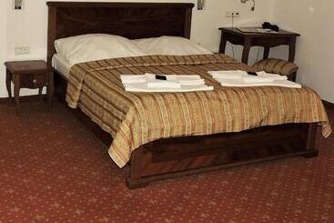 Отель Zámok Topoľčianky