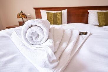 Hradná Stráž Hotel&apartments S Privátnym Wellness