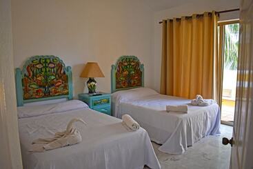 酒店 Aca Suites Ixtapa