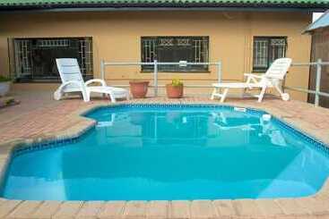 هاستل Jeffreys Bay Backpackers