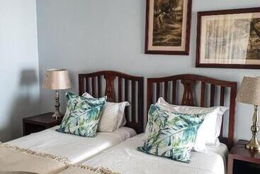 צימר 3coloursblue Guest House