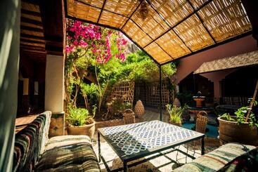 住宿加早餐 La Terrasse Des Delices