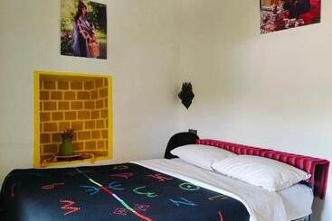 تختخواب و صبحانه Le Retour Au Calme Maison D Hôtes