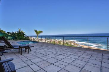 ベッドアンドブレックファースト Zimbali View Eco Guesthouse