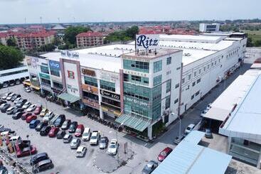 Ritz Garden Hotel Manjung