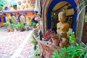 Отель El Fuerte