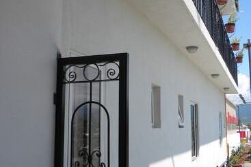 בית מלון כפרי La Terminal