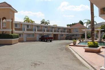 בית מלון כפרי La Villa