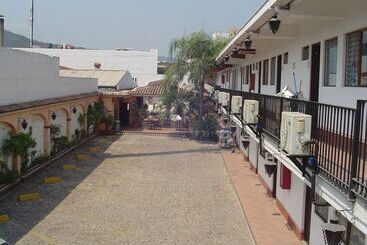 ホテル & Suites Coral