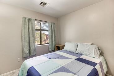 بيت ريفى Charming Tucson House: Patio, Yard & Putting Green