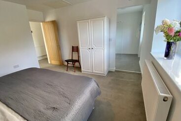 Beautiful, Private Farm Cottage In Anglesey