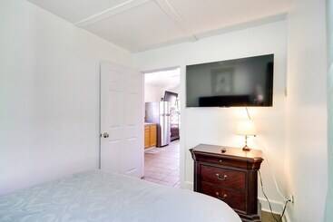 Biloxi Resort Cottage W/ Pool & Lake Access!