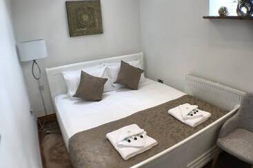 בית מלון כפרי 1 Bed Barn Alton Towers Chatsworth Polars Peaks