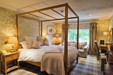 Отель The Pheasant