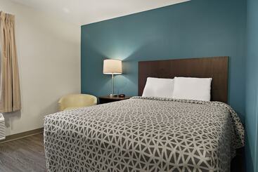 هتل Woodspring Suites Winston Salem Near Hanes Mall