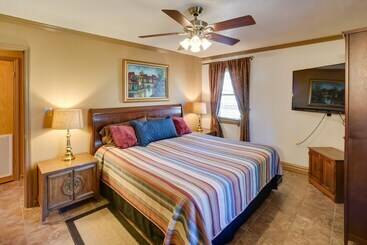 Quiet Guntersville Cottage Near Lake: Boat Parking