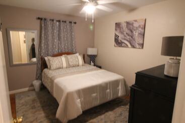 레지던스 Mom S House