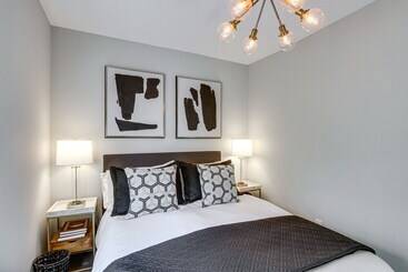 Stylish  Crosby Cottage    1 Mi To Serpent Lake!