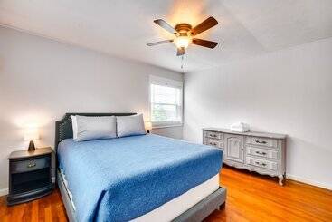 קוטג'' Updated Home: Central Oak Ridge Location