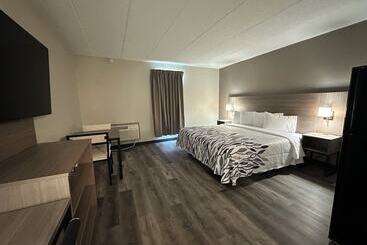 فندق Red Roof Inn Doswell   Kings Dominion