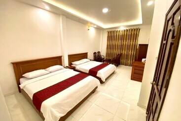 هتل Phuong Nam Sa Dec