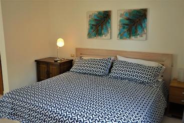 تختخواب و صبحانه Oreuga Apartahotel Boutique