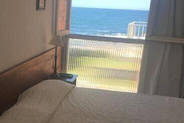 هتل Perla Del Este