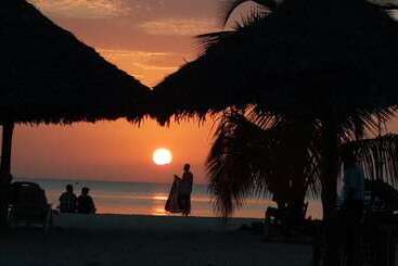 فندق Sunset Kendwa Beach
