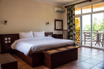 Sunrise Beach Resort