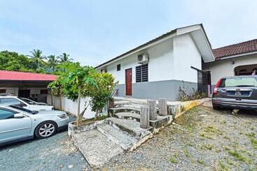 Oyo 90618 D'tahan Motel Taman Negara