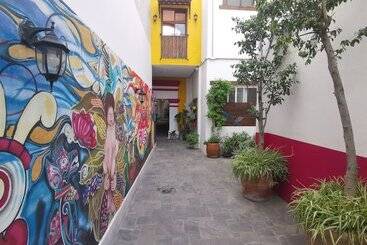 Santa Josefita Bed & Breakfast